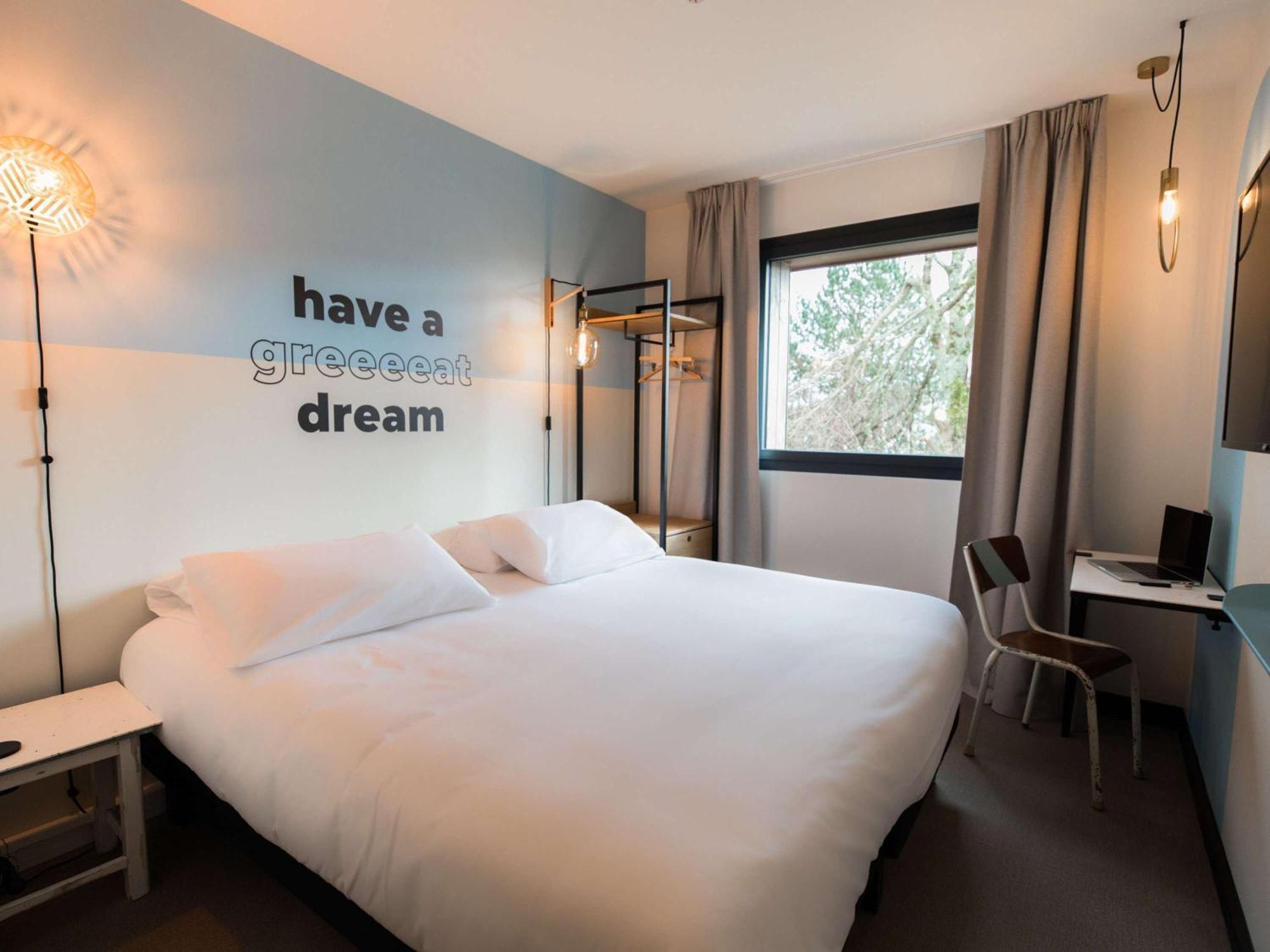 Greet Hotel Brest Aeroport Guipavas Eksteriør bilde