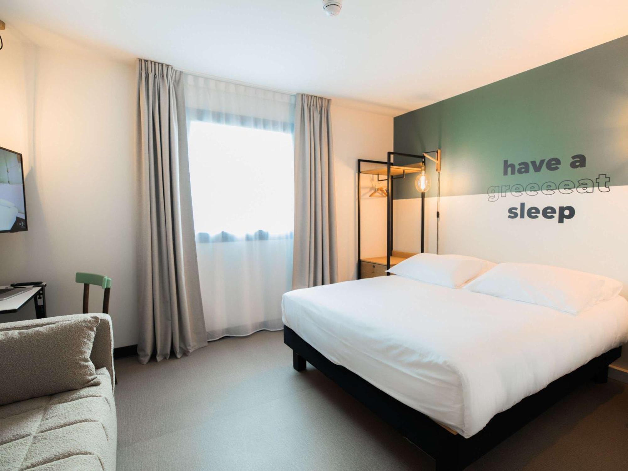 Greet Hotel Brest Aeroport Guipavas Eksteriør bilde