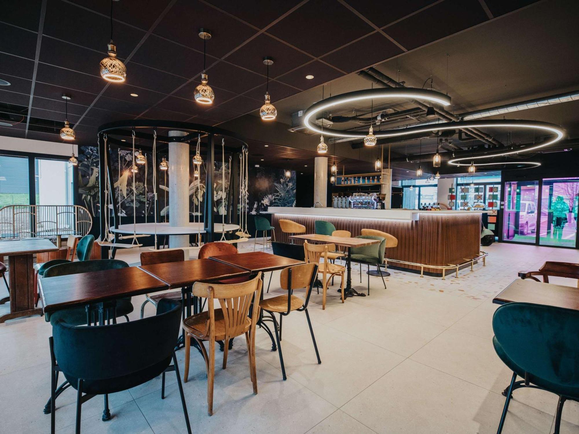 Greet Hotel Brest Aeroport Guipavas Eksteriør bilde